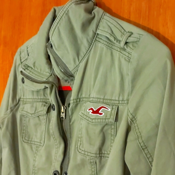 Army Green Hollister Utility Jacket - Picture 2 of 6